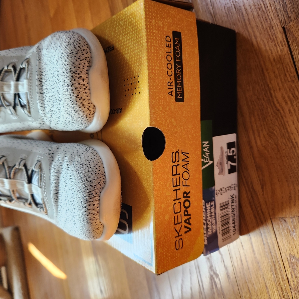 Skechers White With Black Dots Sneakers with Air-Cooled Memory Foam